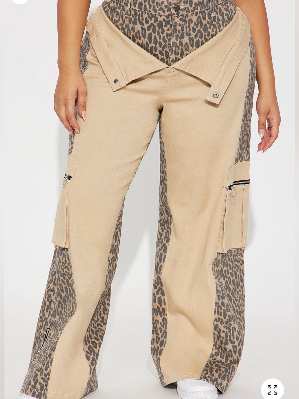 Tan Pants with Leopard Print - Picture 5 of 5